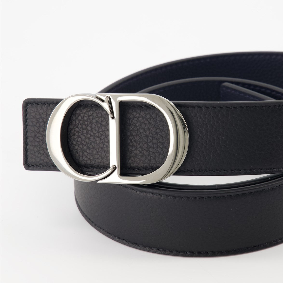 Reversible CD belt