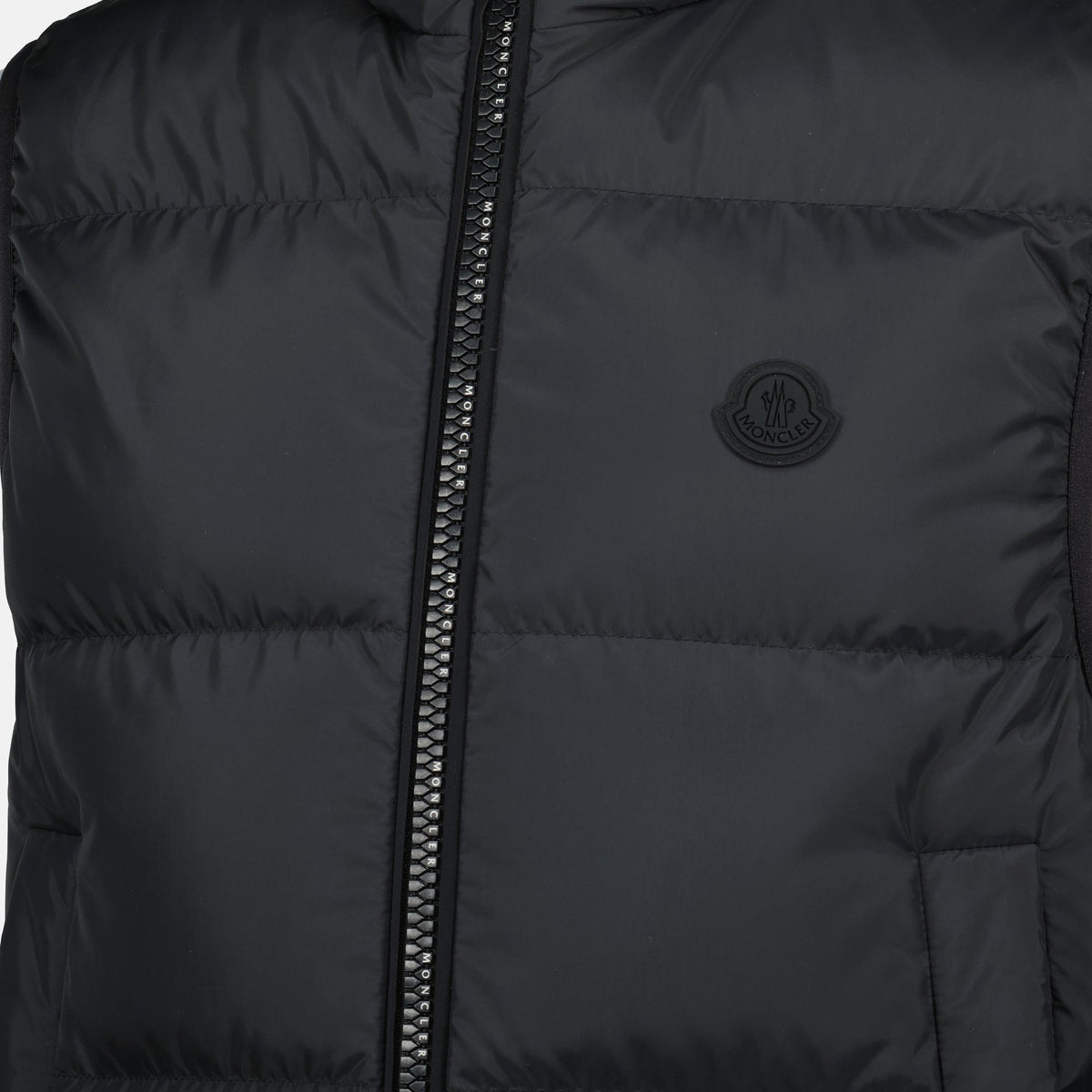 Gabas Down Vest