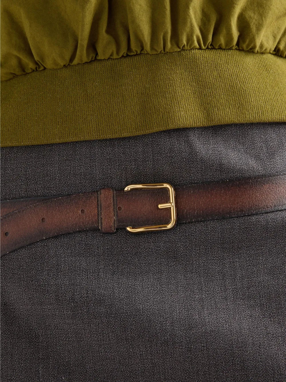 Mini skirt with belt