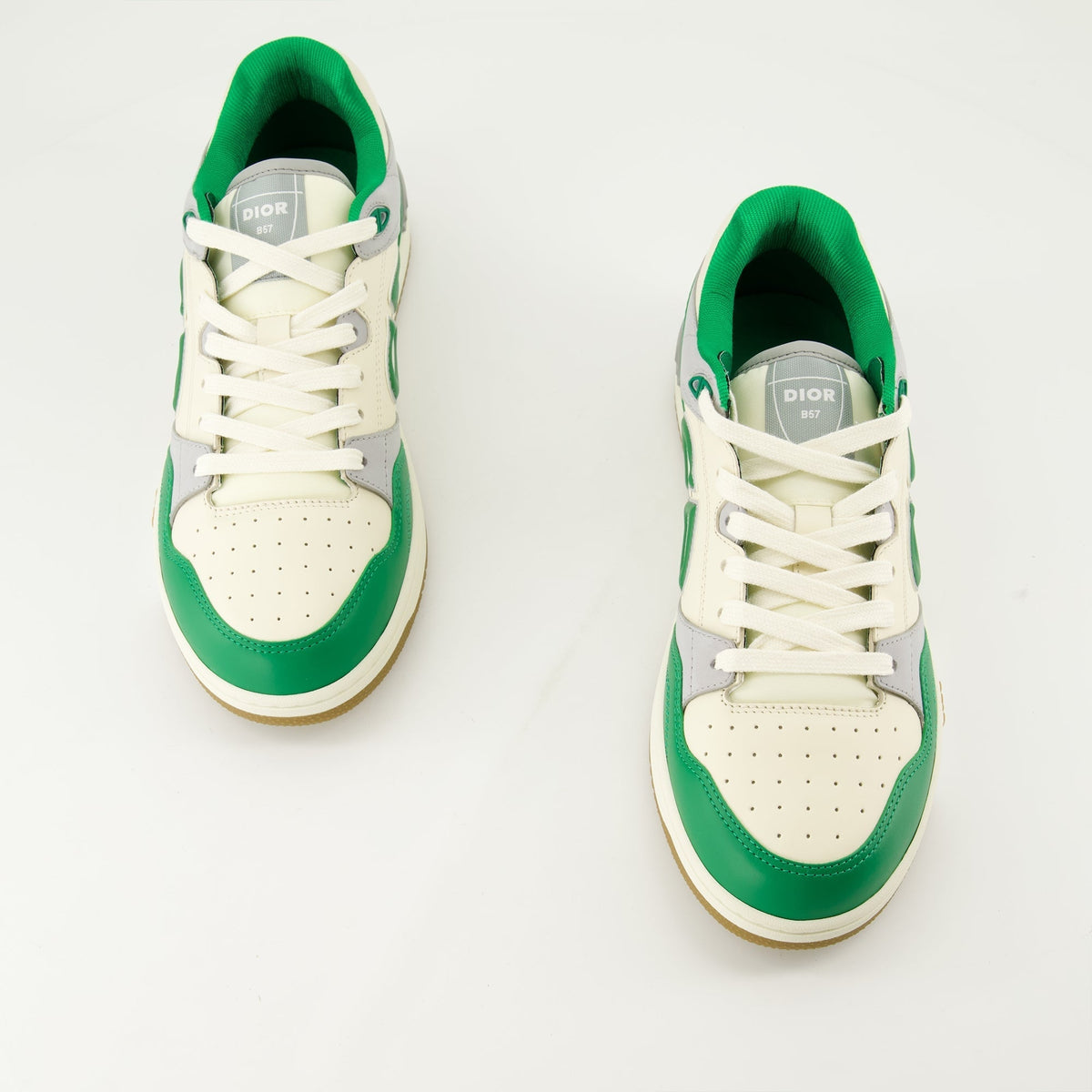 B57 Sneakers
