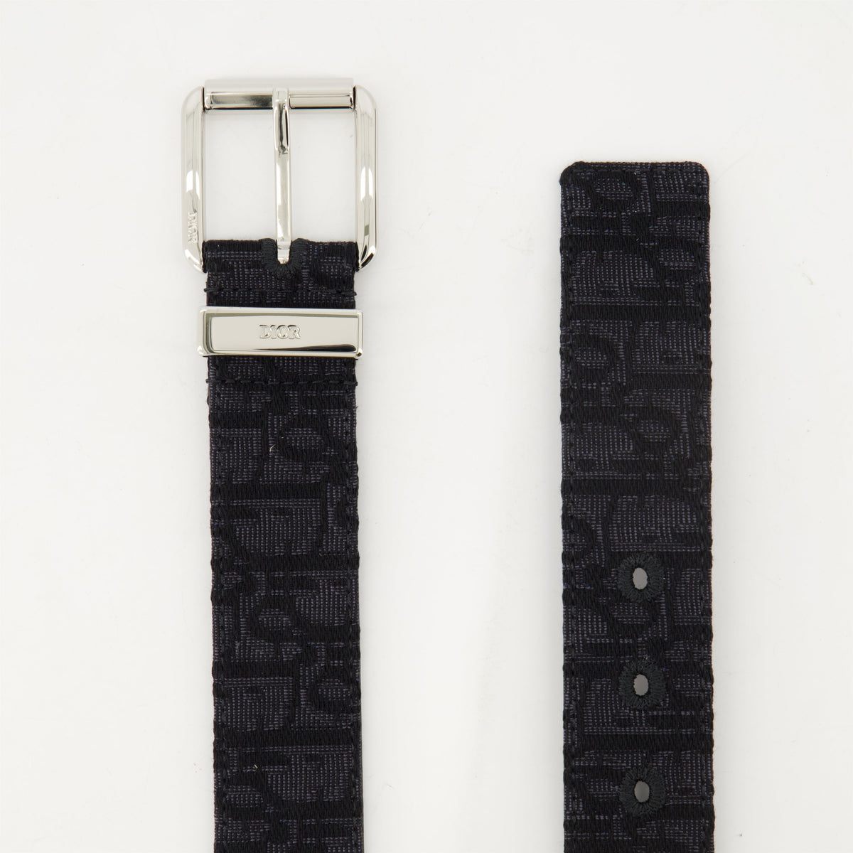 Oblique Belt