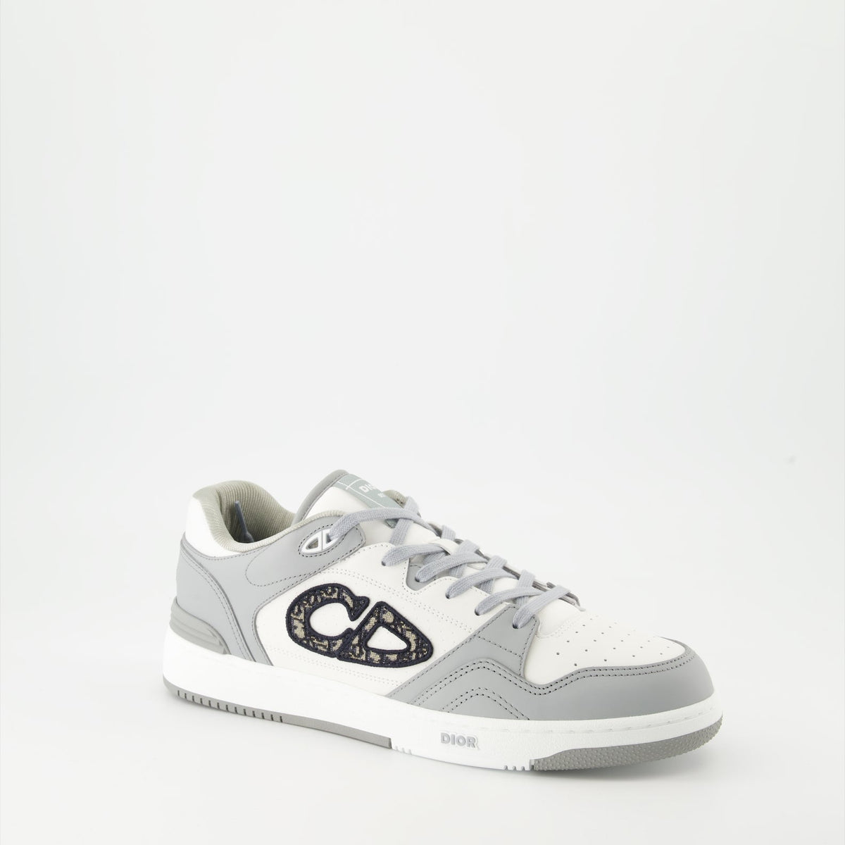B57 Sneakers