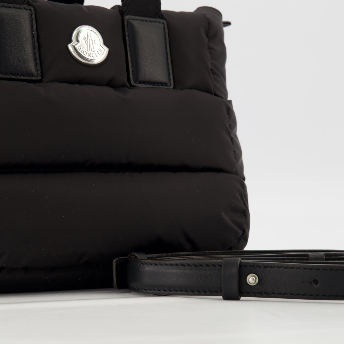 Caradoc Nylon Bag