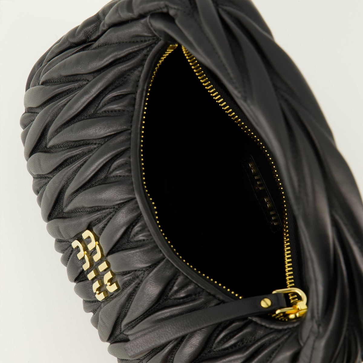 Wander Hobo Bag