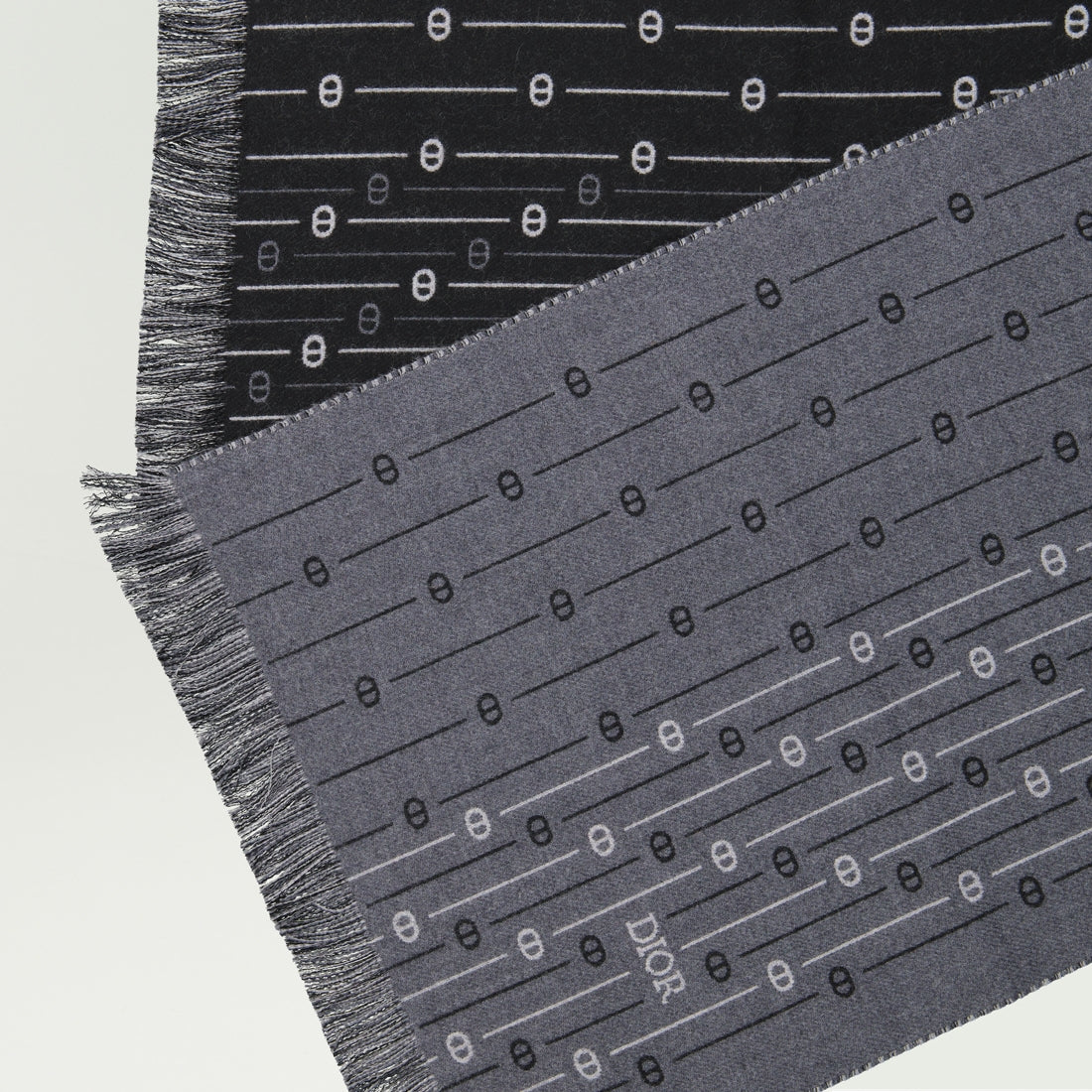 CD Icon Scarf
