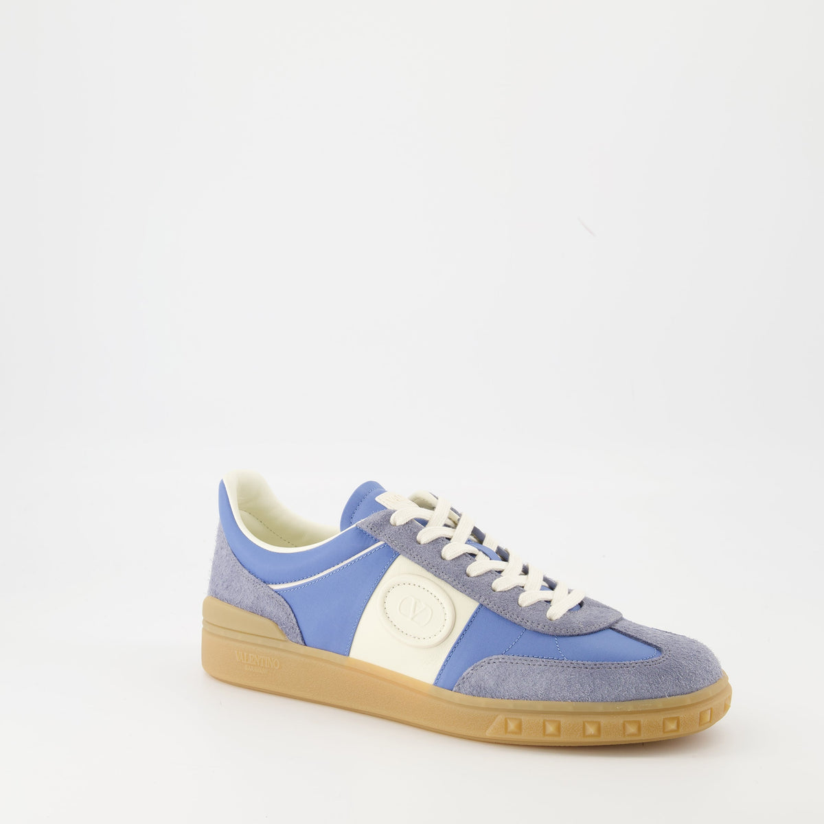 UpVillage Sneakers