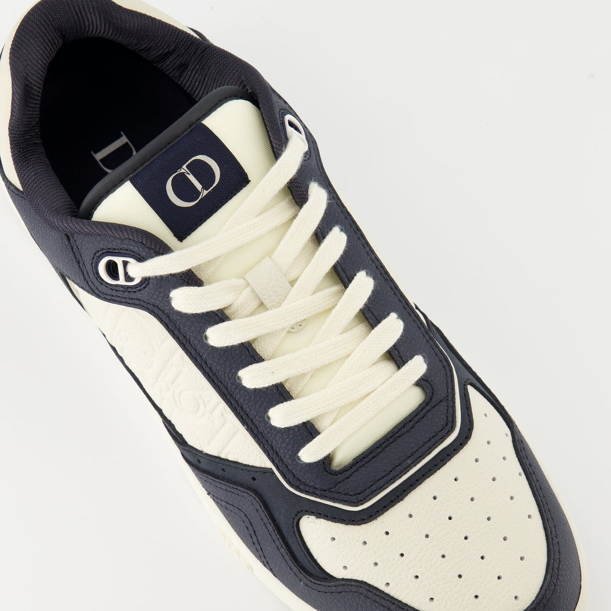 B27 Sneakers