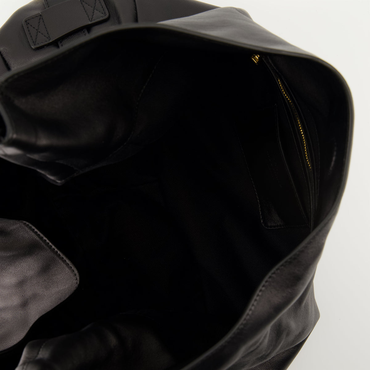 Medium Handle Me Bag