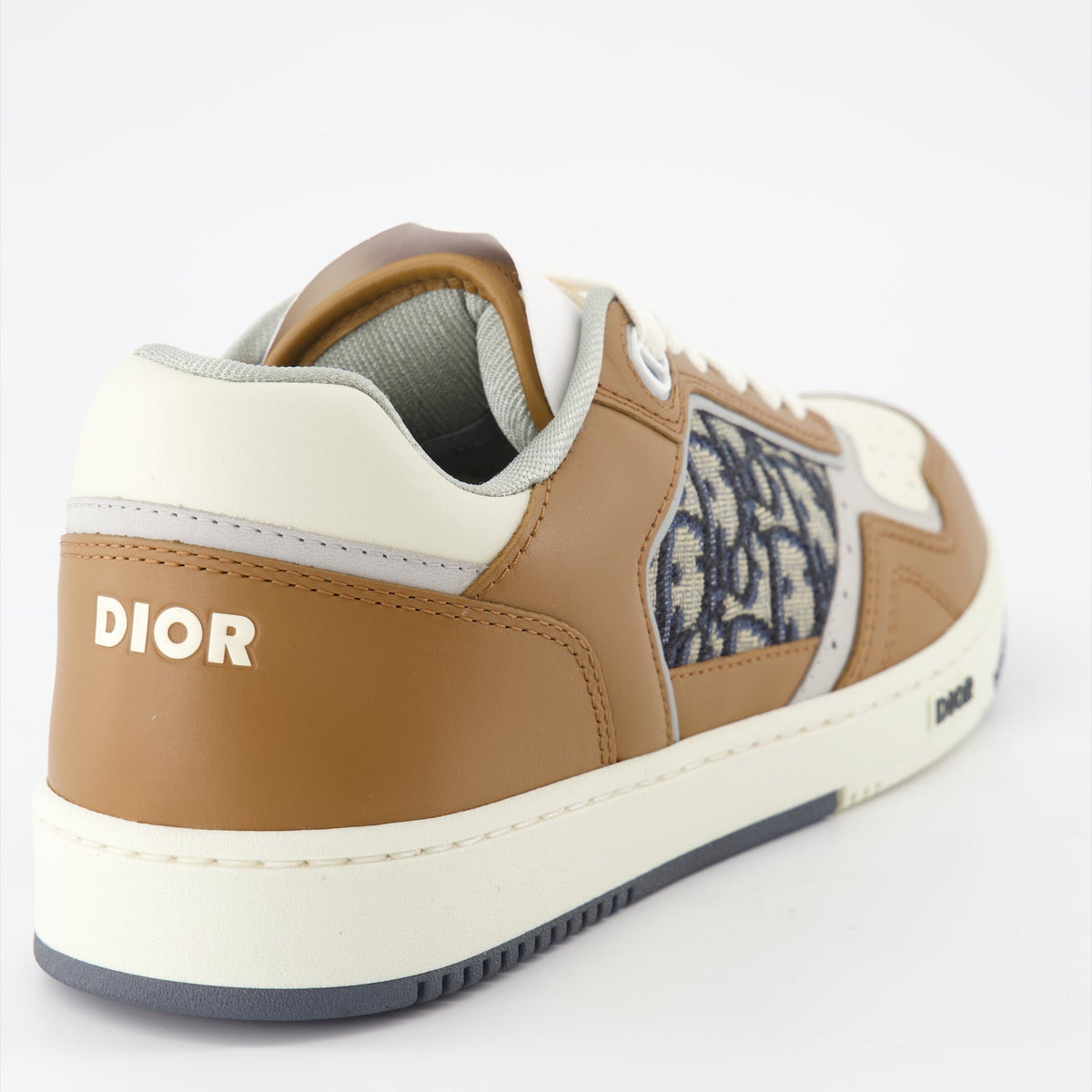 B27 Sneakers