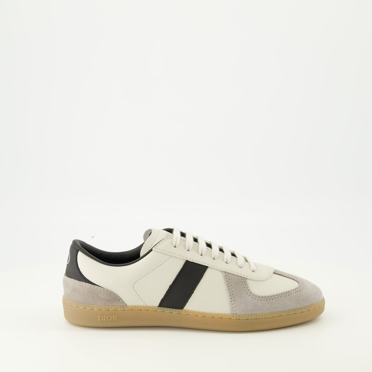 B01 Sneakers