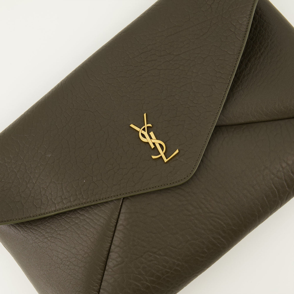 Cassandre XXL Clutch