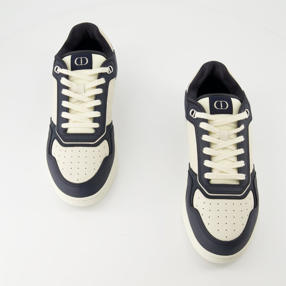B27 Sneakers