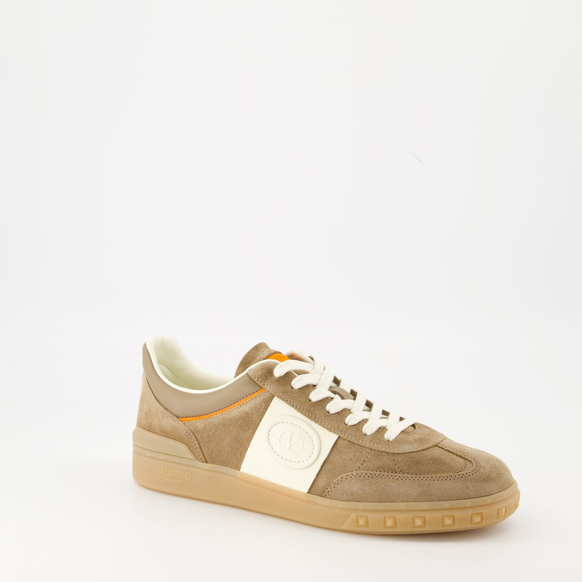 UpVillage Sneakers