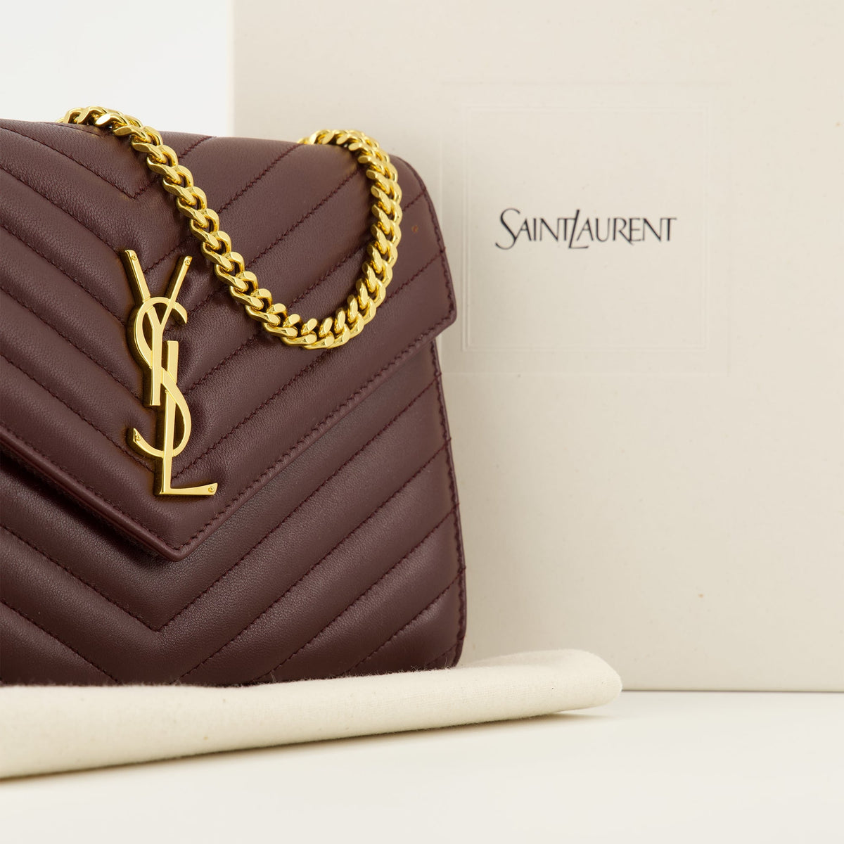 Bordeaux Chain Wallet Cassandre