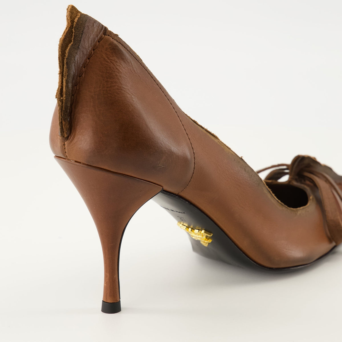 Distressed Leather Pumps