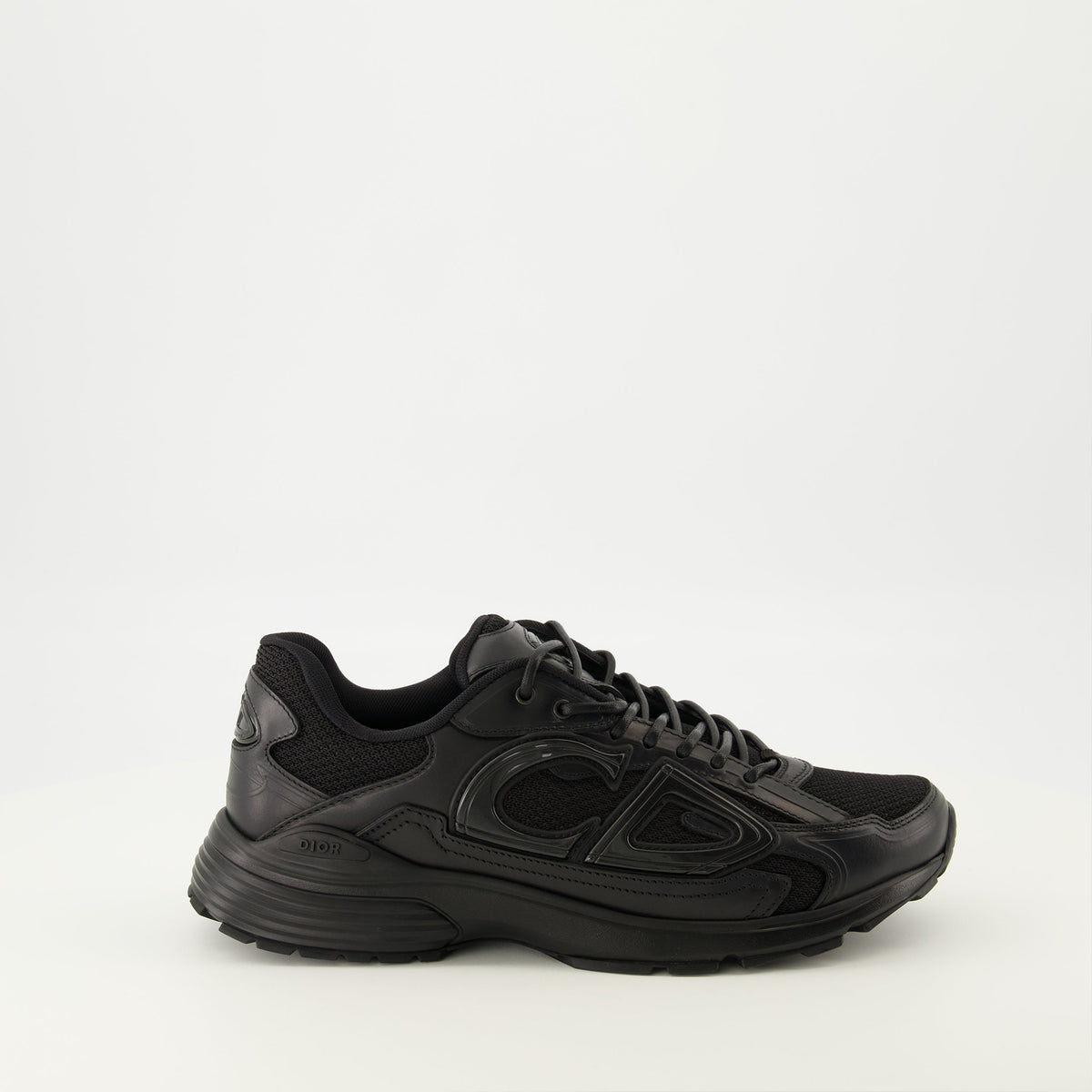 B30 Black Sneakers