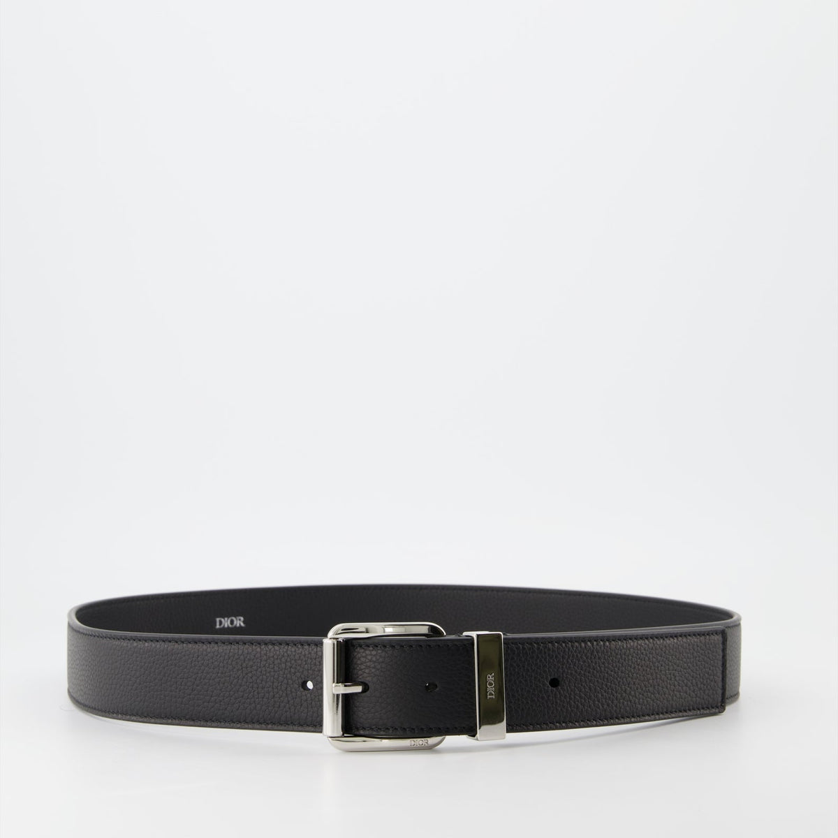 Grained leather belt