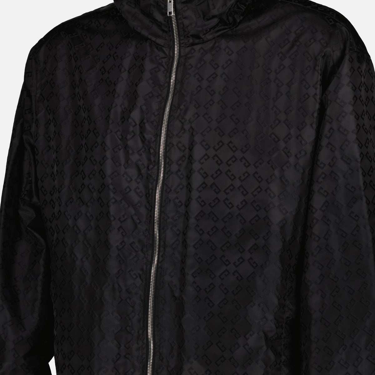 4G Windbreaker