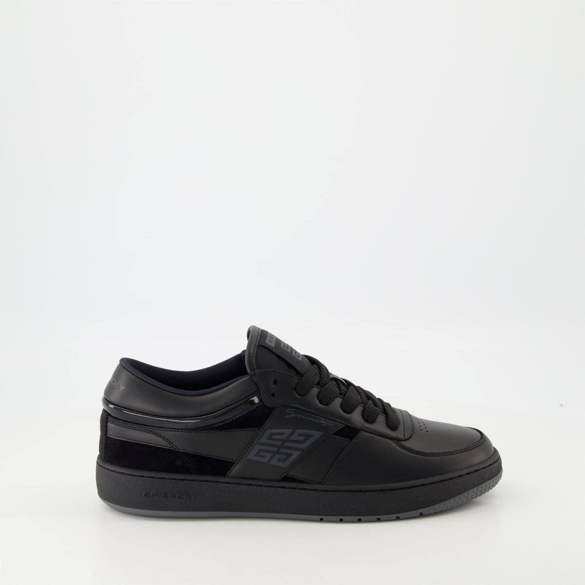 G Move Sneakers