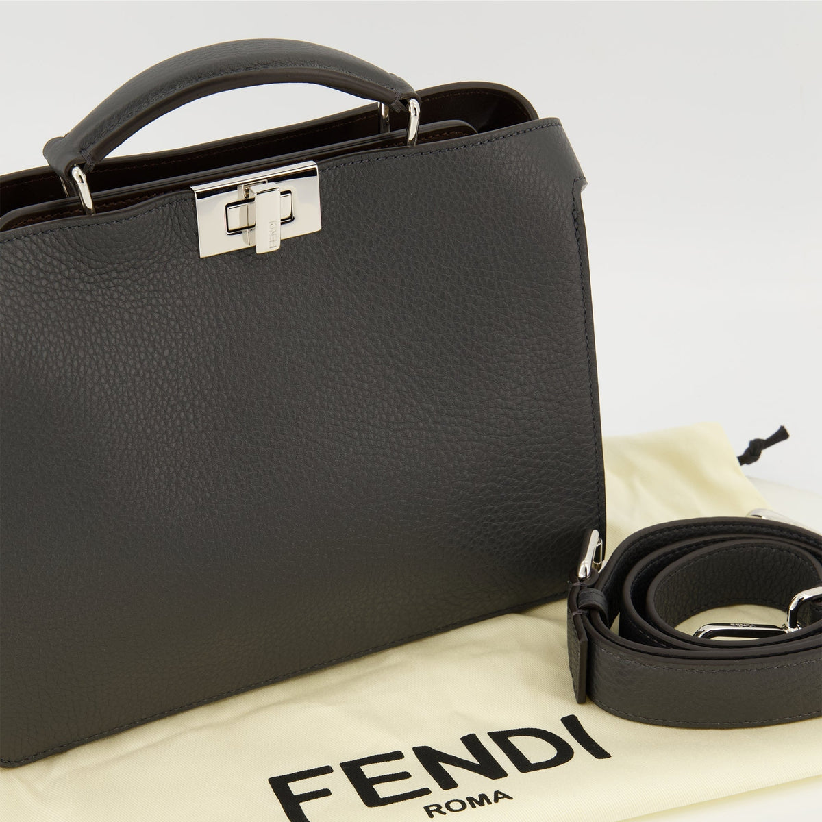 PeekabooISeeU small grey bag
